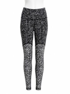 Size 6 Lululemon Women’s Wunder Under High-Rise Tight Blocked‎ Luxtreme